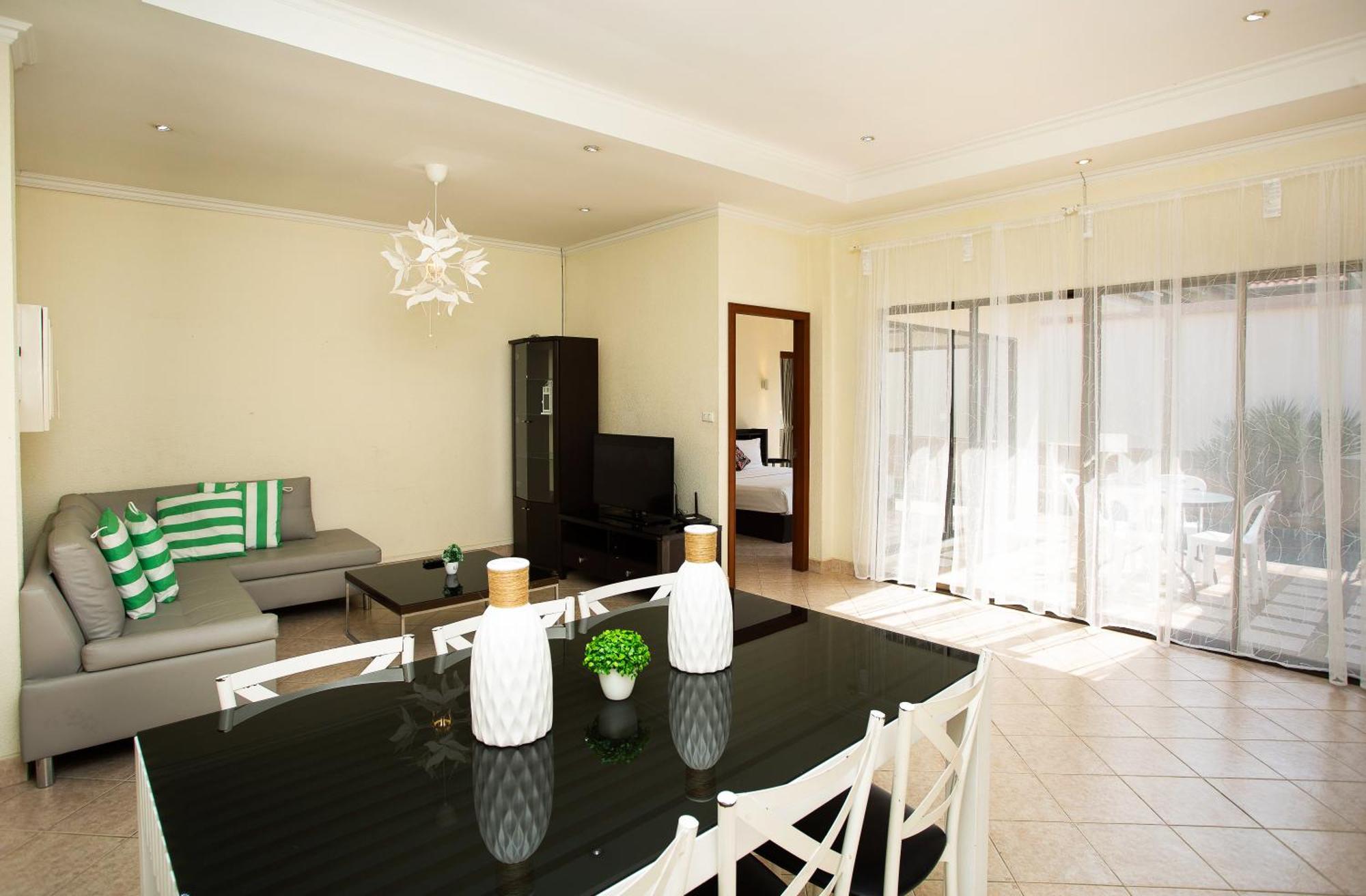Avoca Pool Villas Pattaya Quarto foto