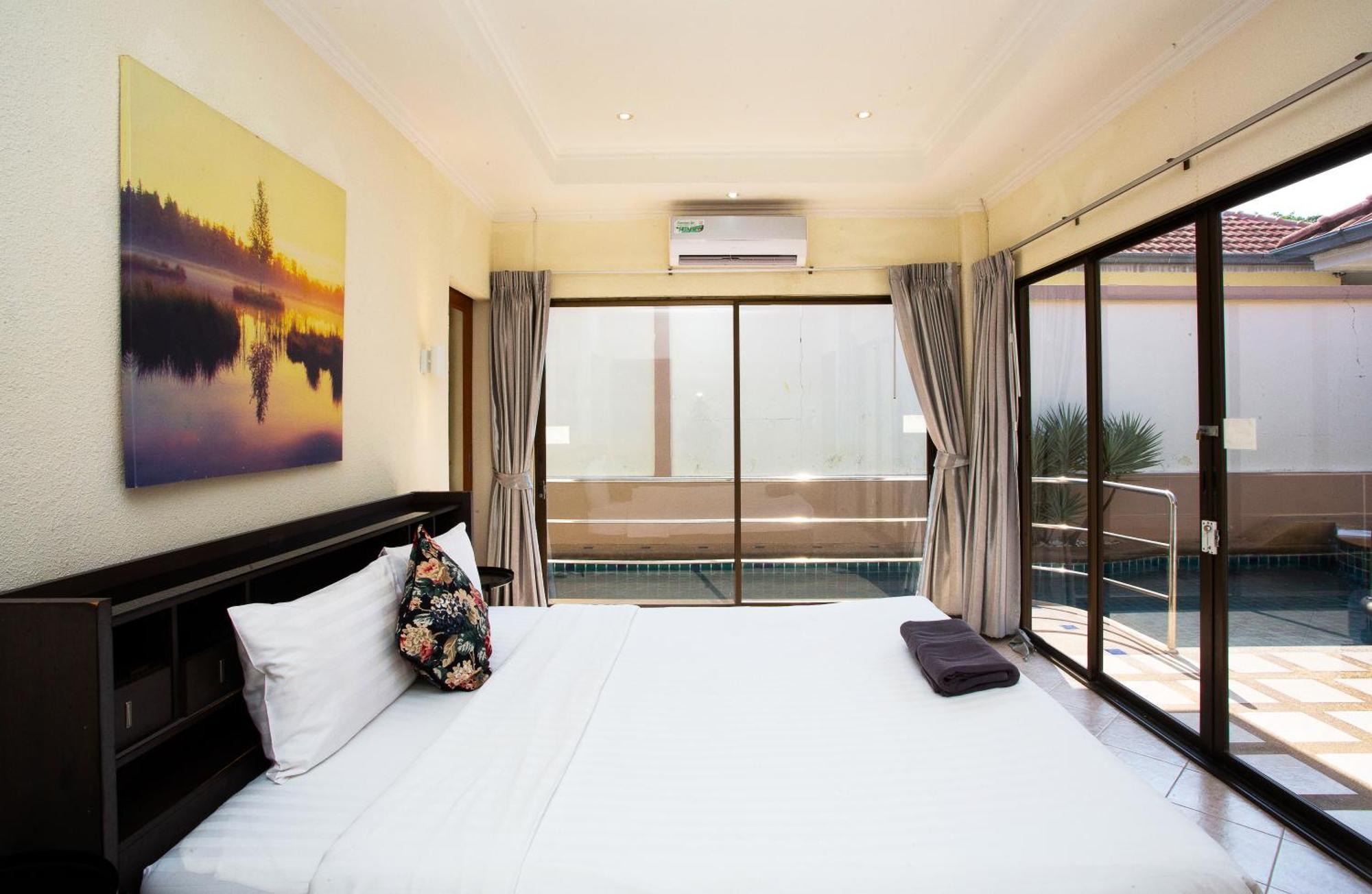 Avoca Pool Villas Pattaya Quarto foto